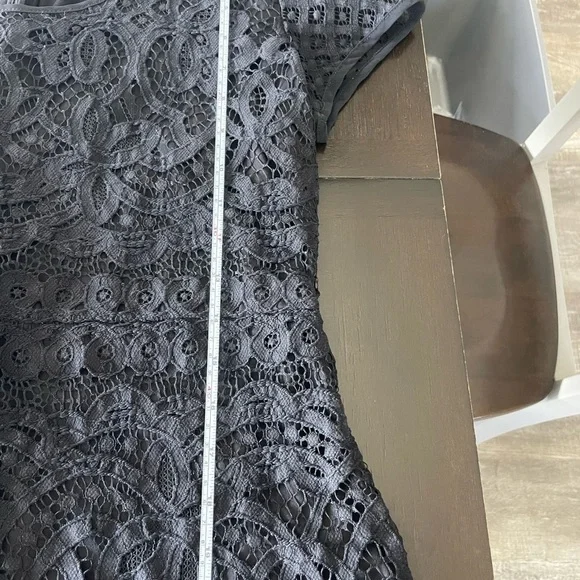 Ann Taylor Black Lace Detail Top in size medium - Picture 9 of 10